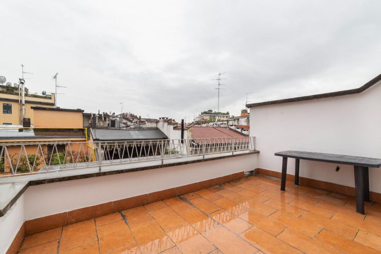 Sant'Ambrogio Bright Apartment With Terrace ミラノ エクステリア 写真